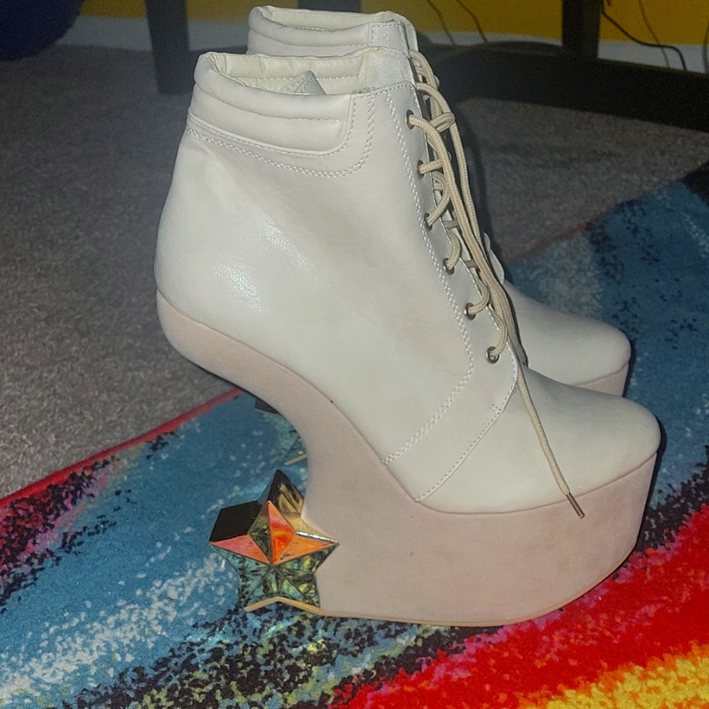 Fahrenheit Star Heeled Boots